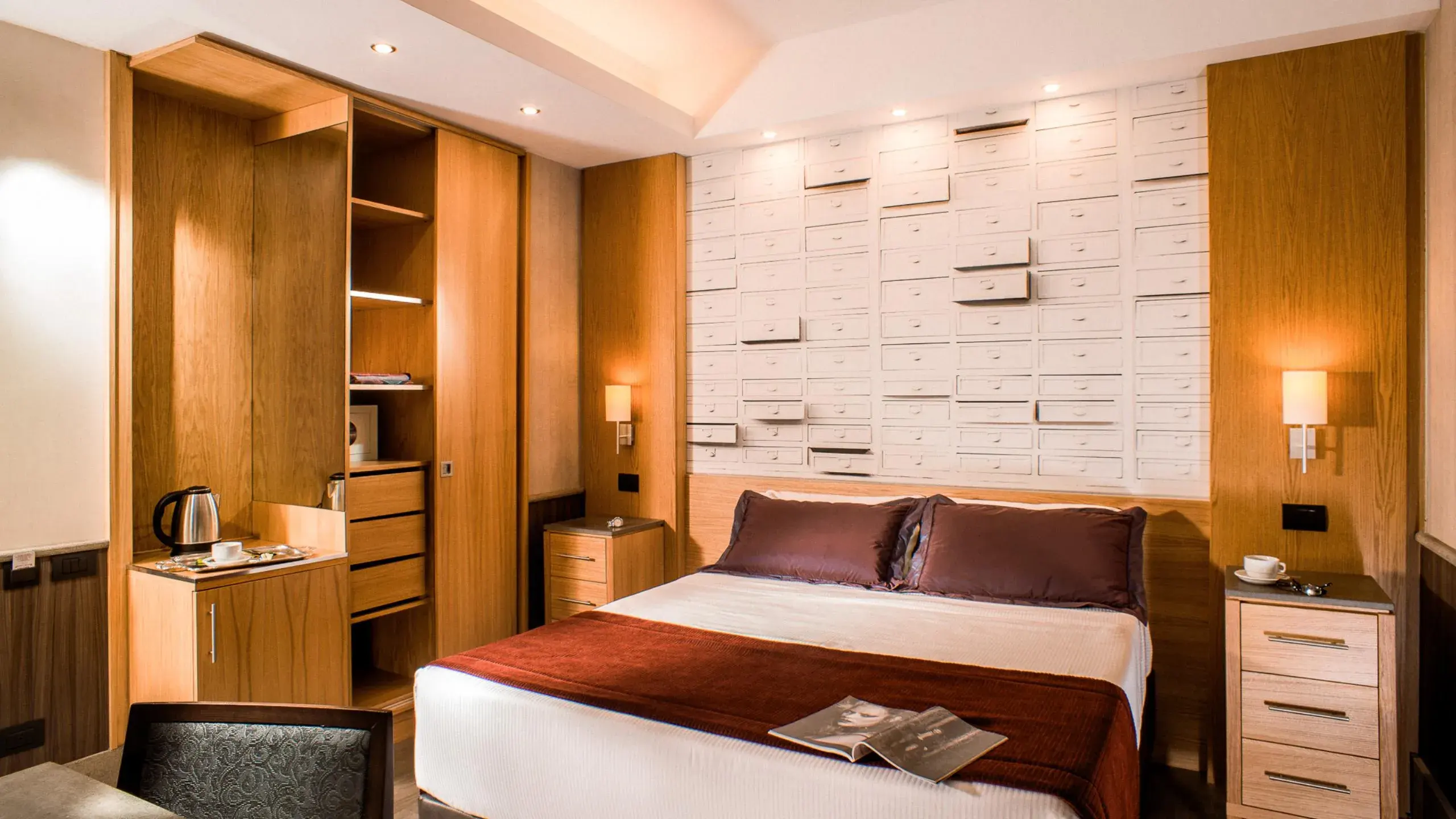 A deluxe double room at Via Marghera 29